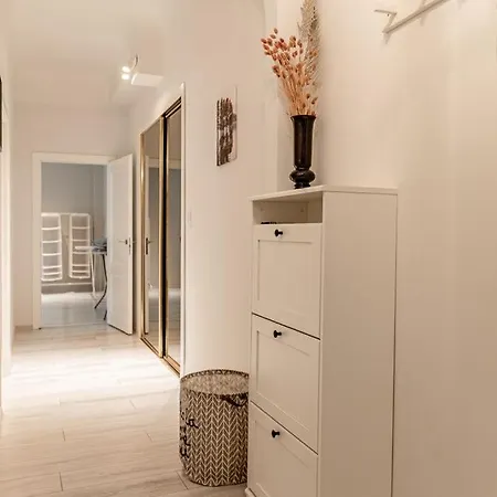 Appartement Elites Apartments *